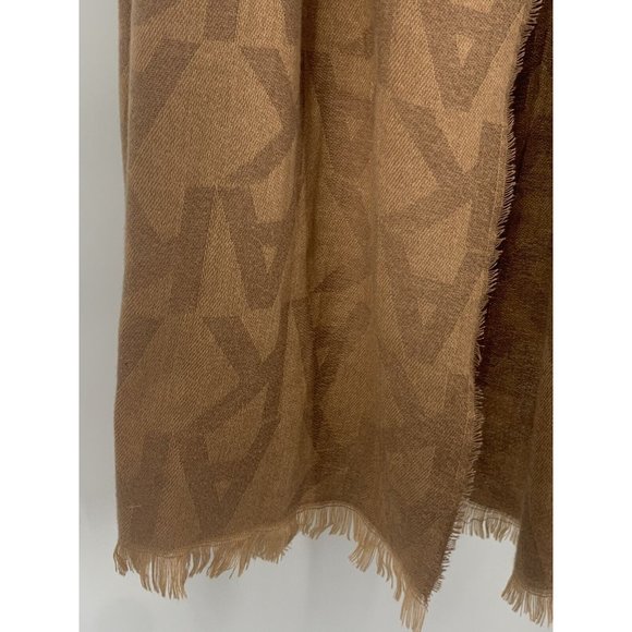 Anne Klein Scarf One Size Brown Logo Print Soft Fringe Edges NWT - Picture 3 of 5